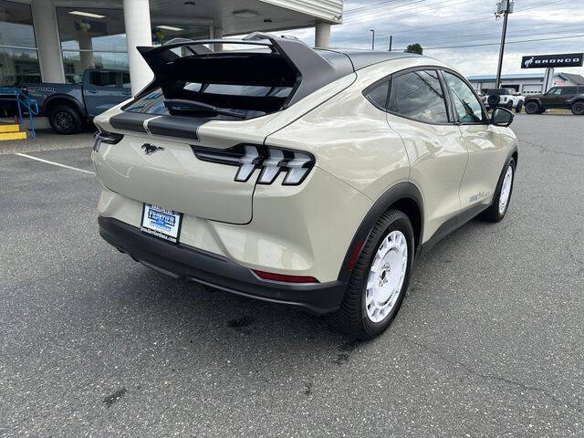 2025 Ford Mustang Mach-E GT