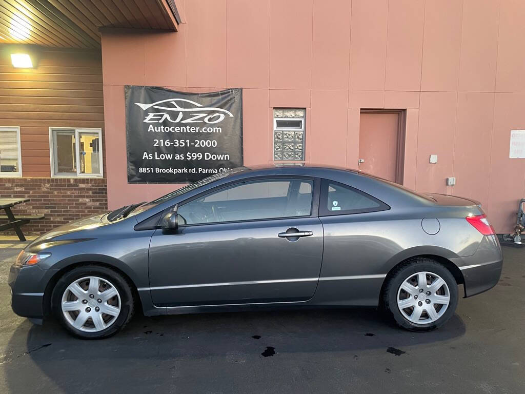 2009 Honda Civic for sale at ENZO AUTO in Parma, OH