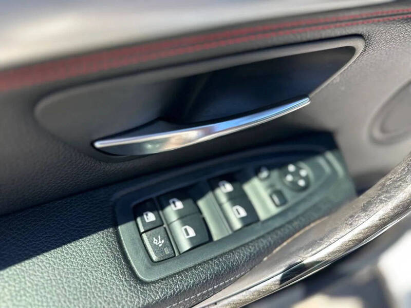 2016 BMW 3 Series 328i xDrive Gran Turismo