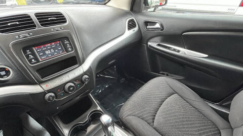 2017 Dodge Journey SE