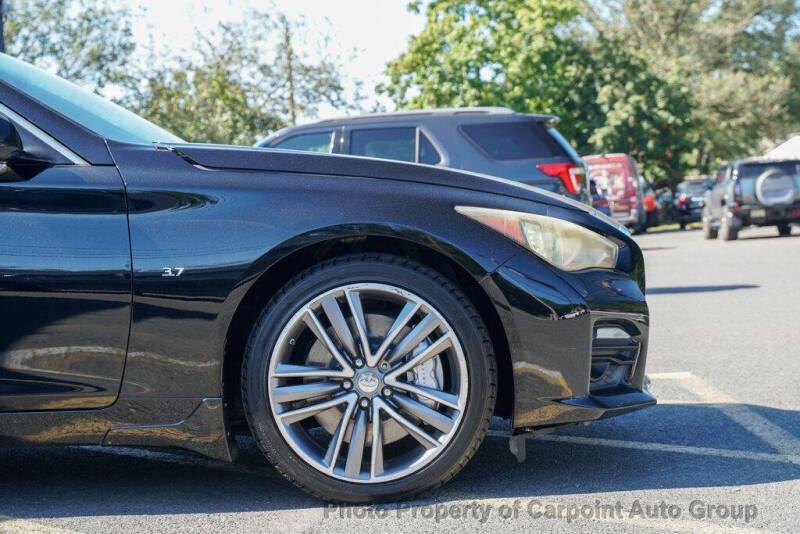 2015 Infiniti Q50