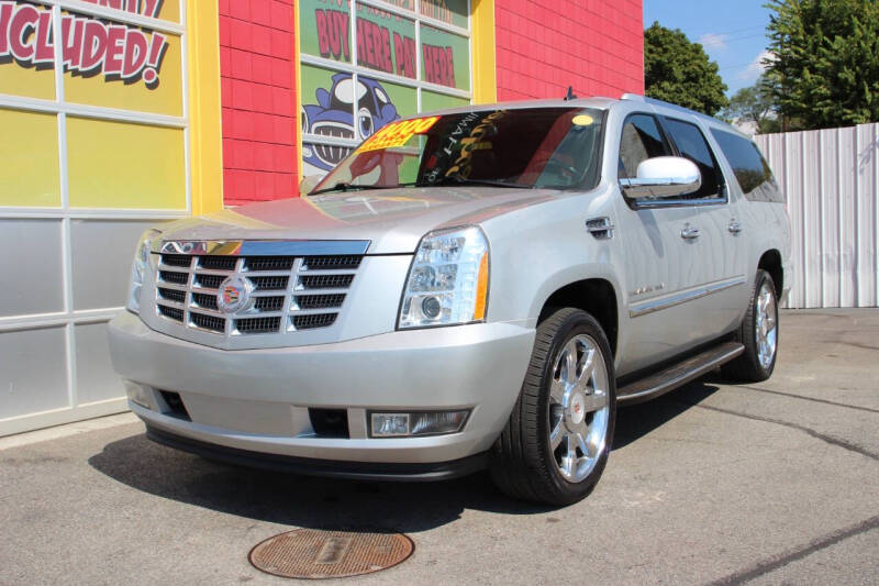 2013 Cadillac Escalade ESV Luxury