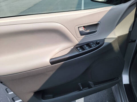 2018 Toyota Sienna