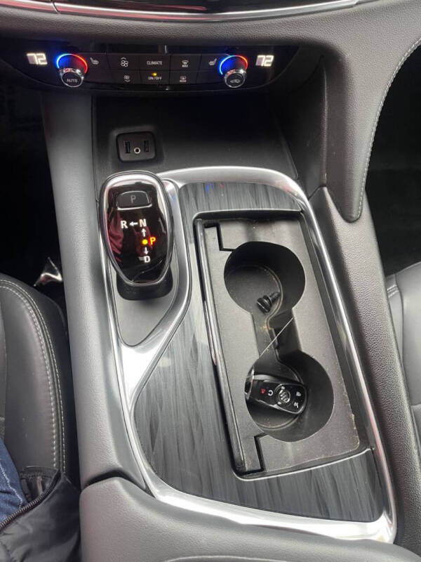 2018 Buick Enclave Essence