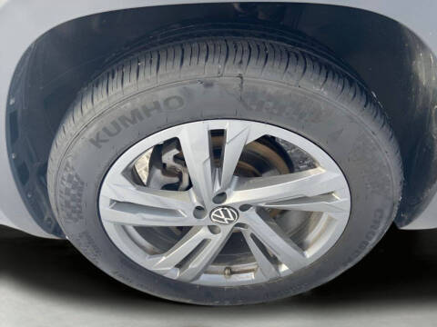 2024 Volkswagen Atlas Cross Sport SEL R-Line 4Motion