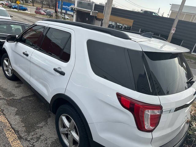 2018 Ford Explorer