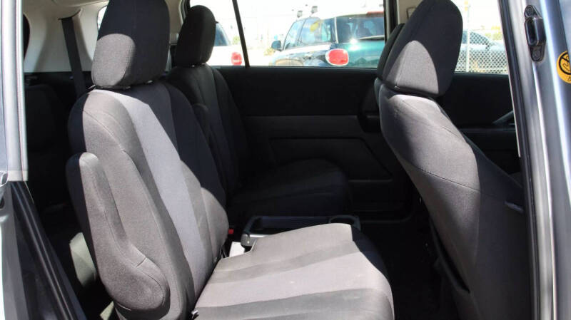 2014 Mazda MAZDA5 Sport