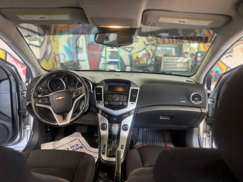 2013 Chevrolet Cruze 1LT Auto