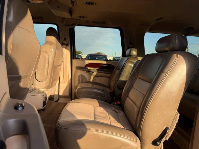 2003 Ford Excursion Eddie Bauer