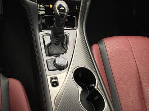 2022 Infiniti Q60 Red Sport 400