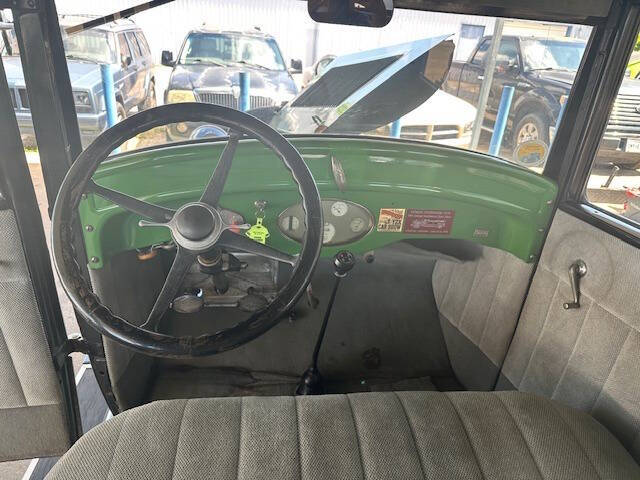 1927 Studebaker Commander