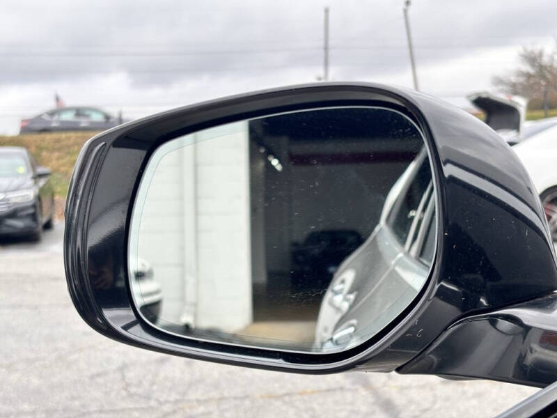 2018 Infiniti QX30 Premium