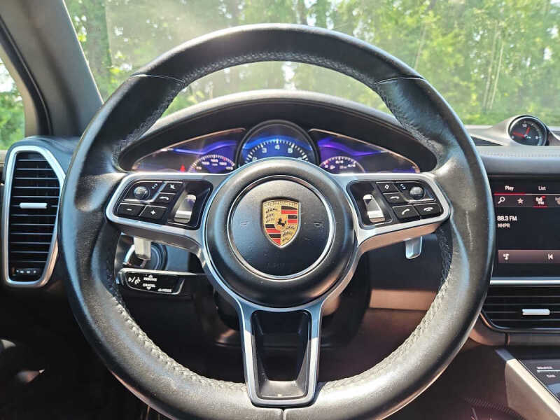 2022 Porsche Cayenne