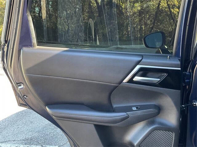 2022 Mitsubishi Outlander SE