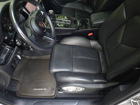 2023 Porsche Macan