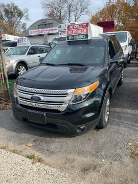 2014 Ford Explorer for sale at Drive Deleon in Yonkers NY