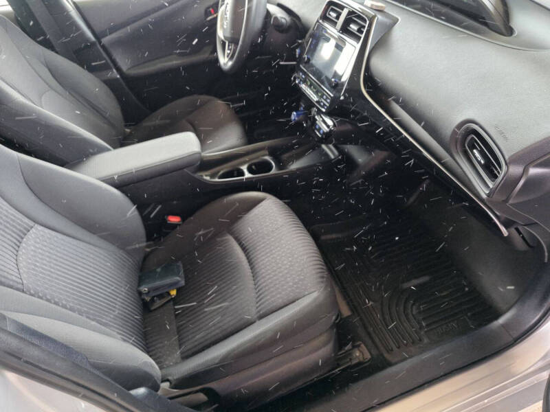 2017 Toyota Prius Two