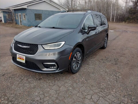 2021 Chrysler Pacifica for sale at Warga Auto and Truck Center in Phillips WI