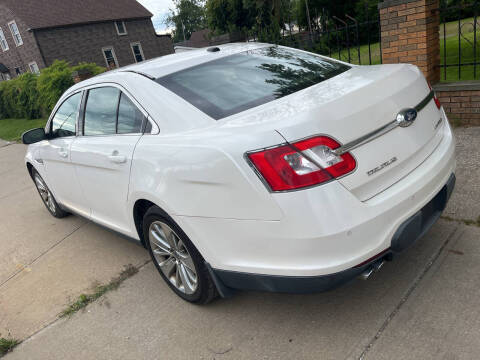 2011 Ford Taurus Limited