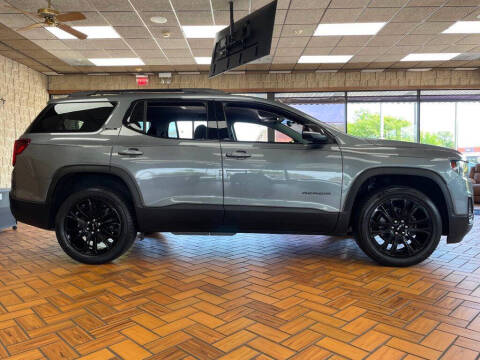 2022 GMC Acadia SLE