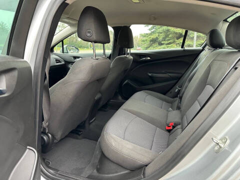 2018 Chevrolet Cruze LS Auto