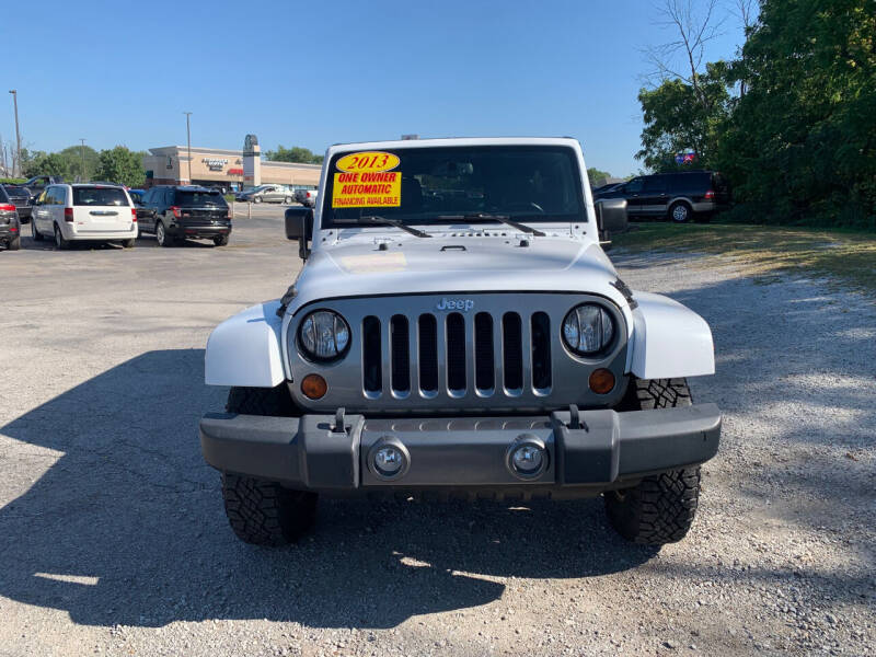 2013 Jeep Wrangler Unlimited for sale at Community Auto Brokers in Crown Point IN