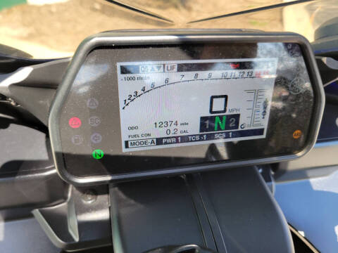 2018 Yamaha YZF-R1