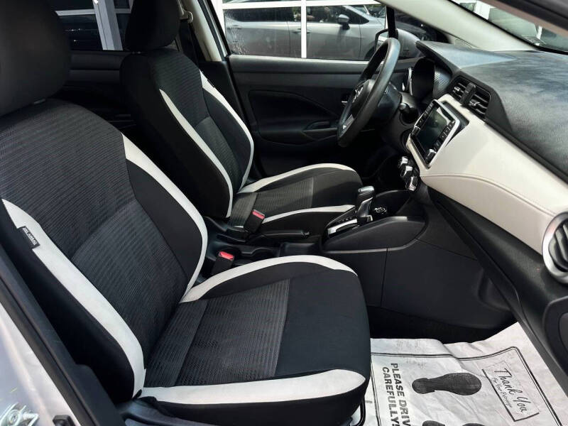 2021 Nissan Versa SV