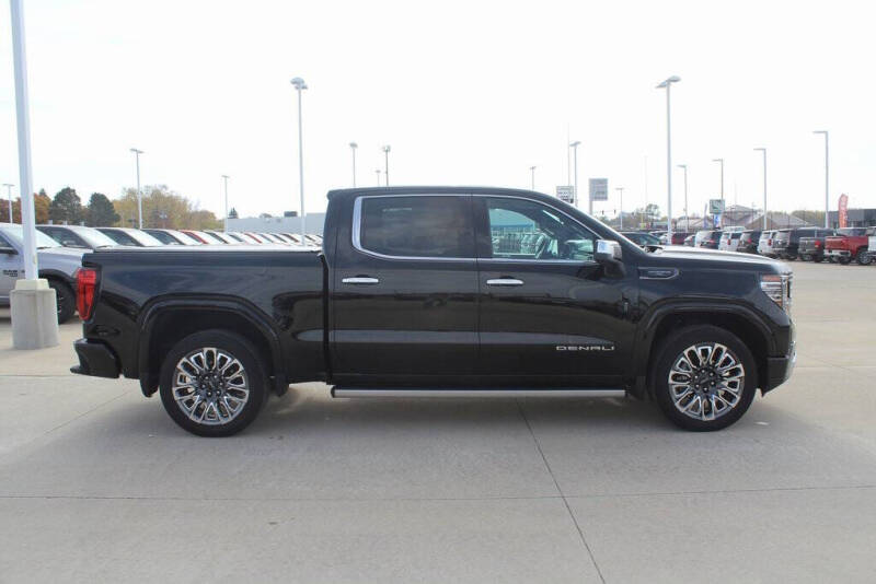 Used 2024 GMC Sierra 1500 Denali Denali Ultimate with VIN 1GTUUHEL6RZ123253 for sale in Storm Lake, IA