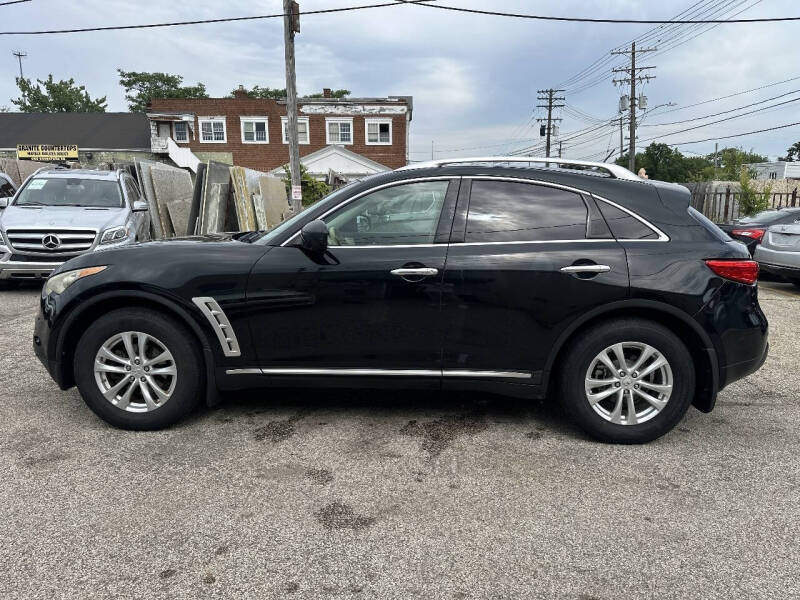 2011 Infiniti FX35