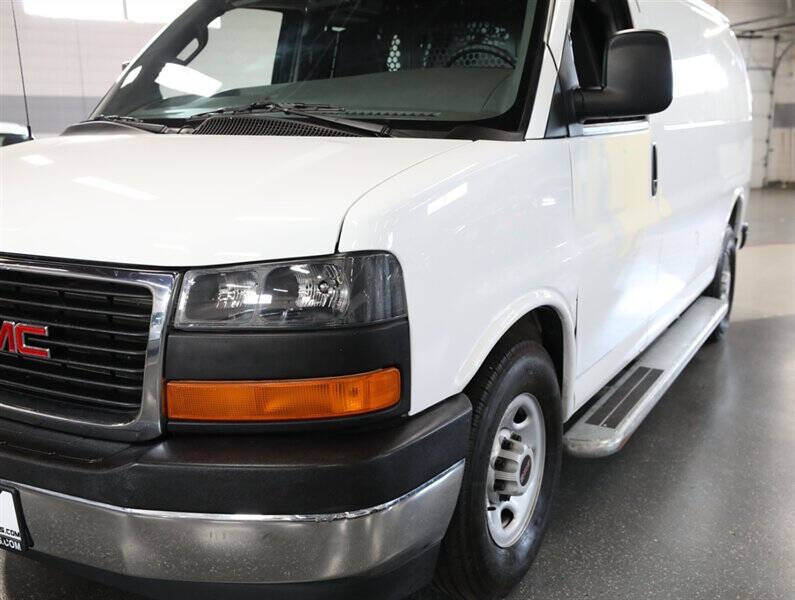 2024 GMC Savana 2500