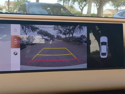 2025 Genesis G80 2.5T