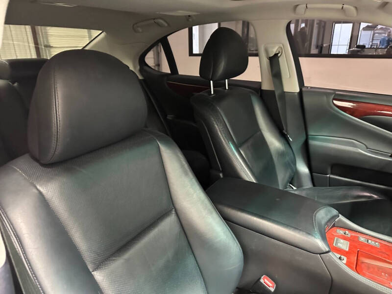 2011 Lexus LS 460