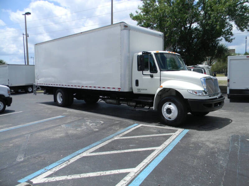 2017 International DuraStar 4300
