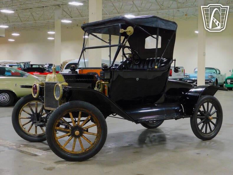 1914 Ford Model T