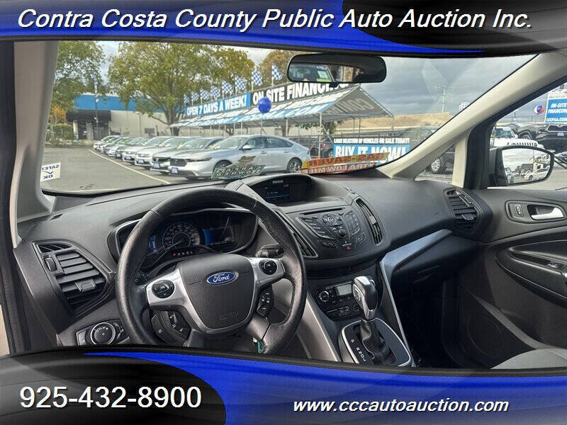 2016 Ford C-MAX Hybrid SE