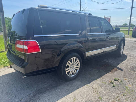 2011 Lincoln Navigator L