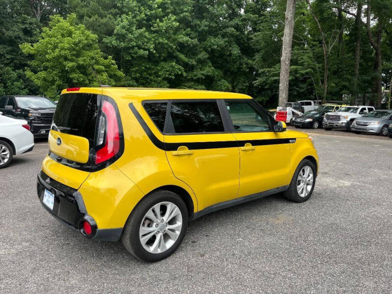 2016 Kia Soul +