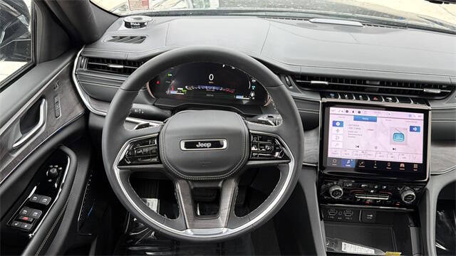 2023 Jeep Grand Cherokee Overland 4xe