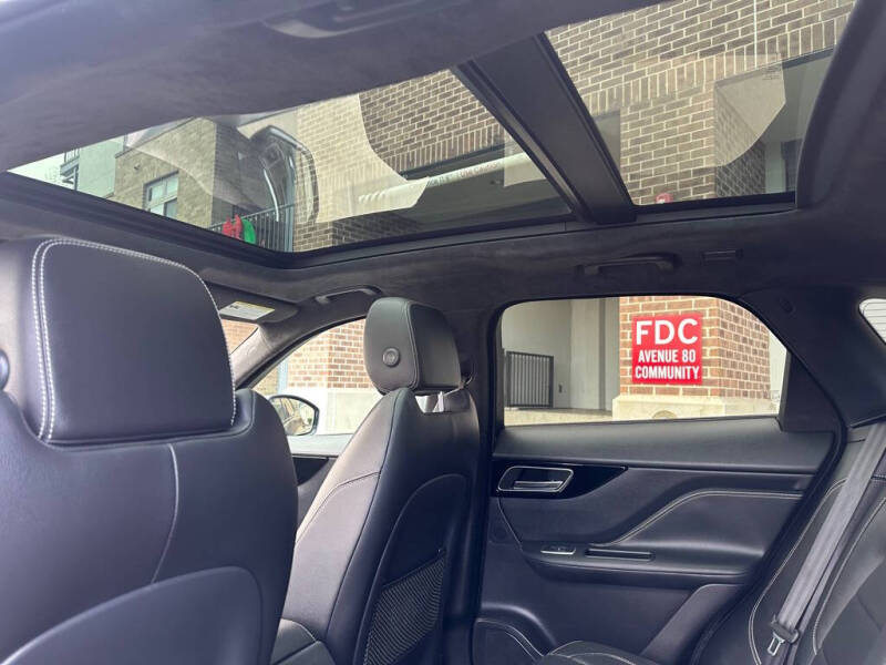 2019 Jaguar F-PACE S