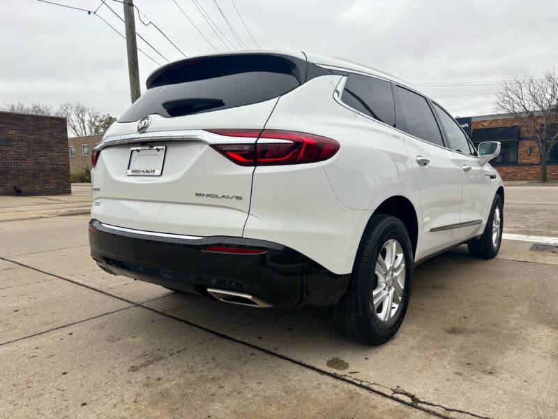 2018 Buick Enclave Premium photo 13