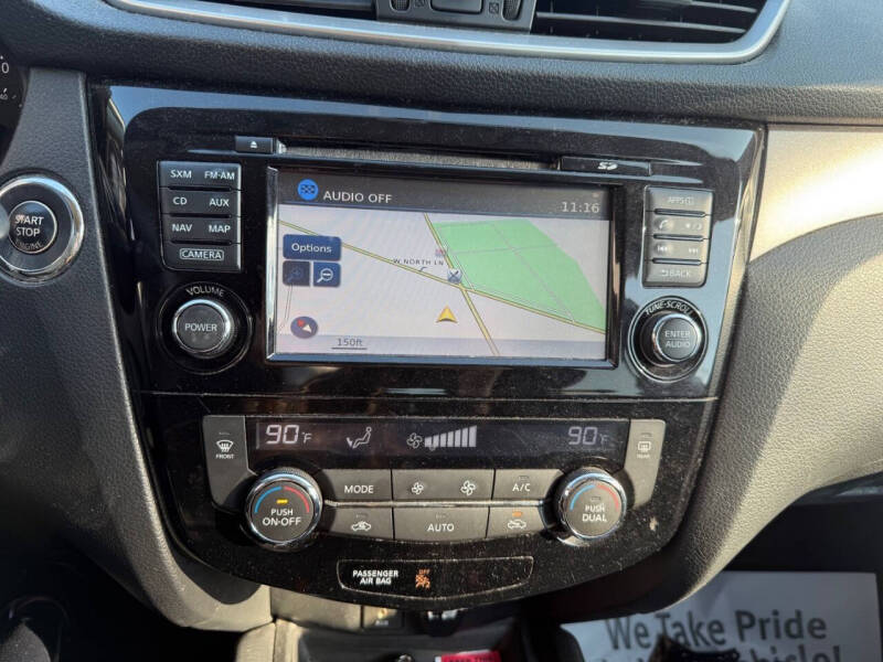 2016 Nissan Rogue SV