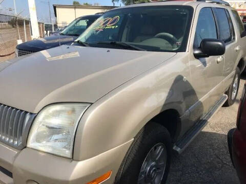 2005 Mercury Mountaineer for sale at Royal Auto Group in Warren MI