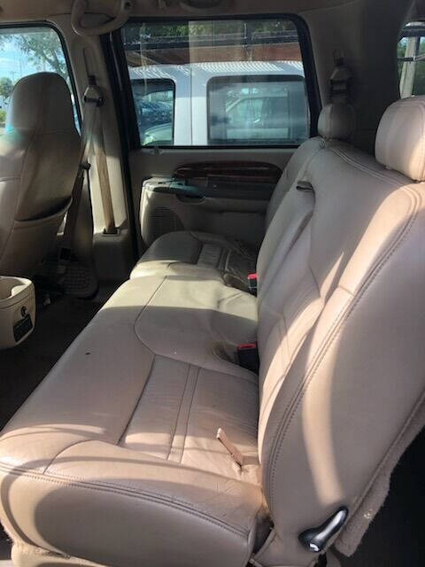 2001 FORD Excursion SUV / Crossover - $1,900