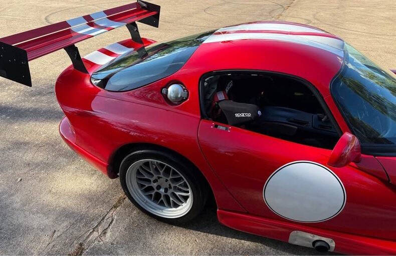 1997 Dodge Viper RT/10