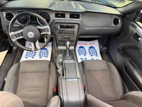 2013 Ford Mustang V6