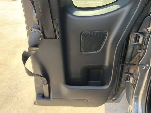 2023 Nissan Frontier S