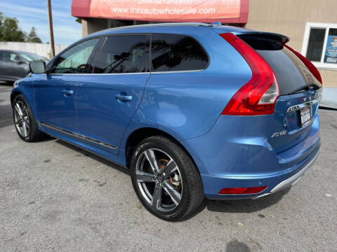 2017 Volvo XC60 T5 Dynamic