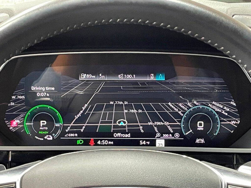 2019 Audi e-tron quattro Prestige