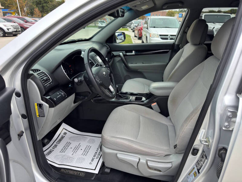 2015 Kia Sorento LX